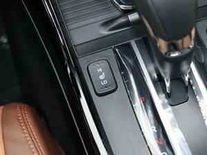 2017210TURBO CVTA 5 п؅^(q)