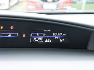 2017210TURBO CVTA 5 п؅^