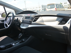 20171.8L Ԅ(dng)(jng) 5 п؅^(q)