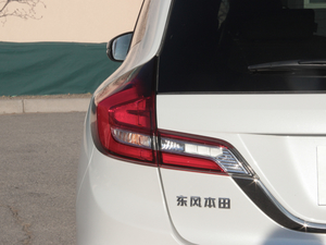 2017210TURBO CVTA 6 ^