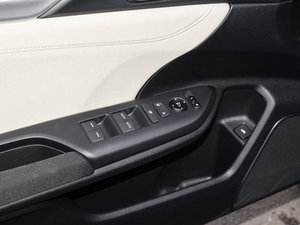 2017180TURBO Ԅm {܇ƅ^	