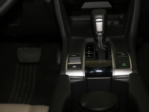 2017180TURBO Ԅm п؅^