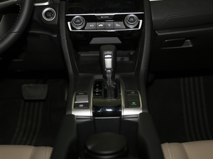 2017180TURBO Ԅm п؅^