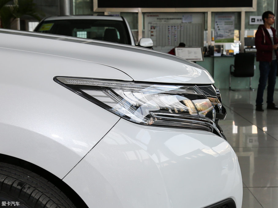 2017UR-V 370TURBO  V