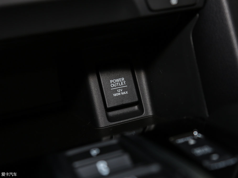 2017UR-V 370TURBO  V