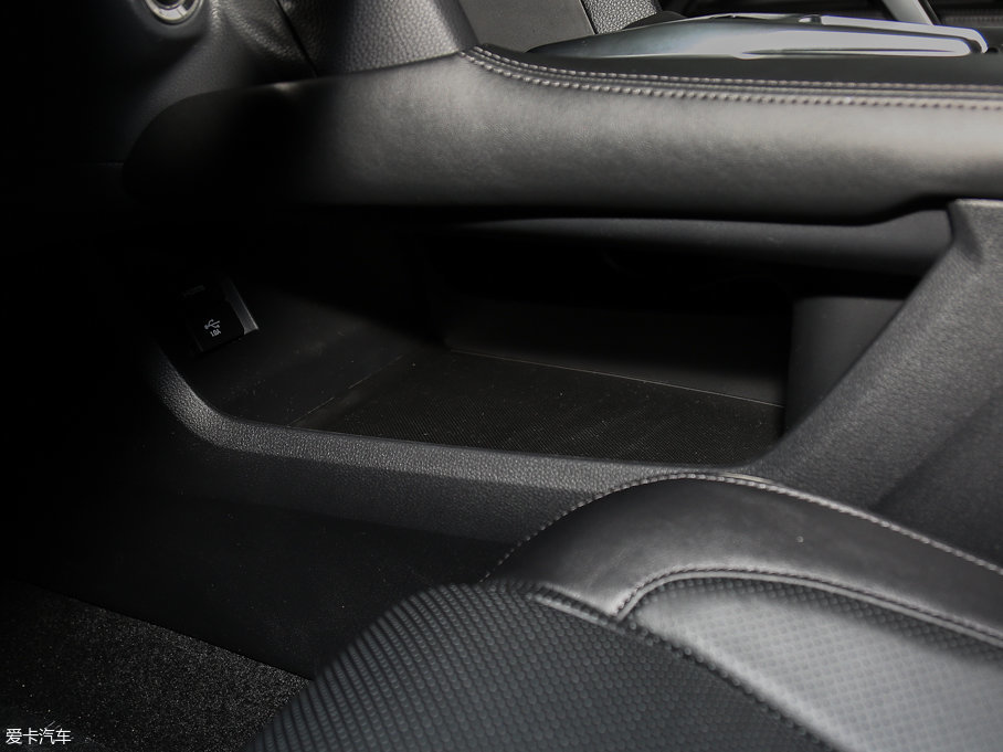 2017UR-V 370TURBO  V