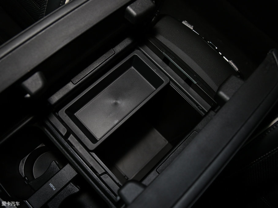 2017UR-V 370TURBO (q) V