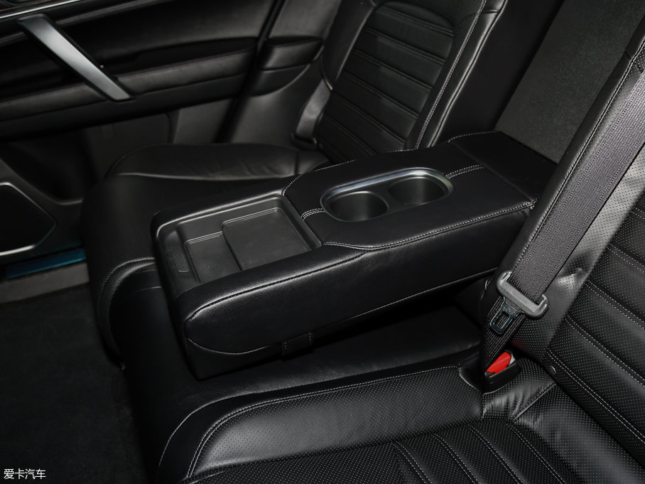 2017UR-V 370TURBO (q) (gu)V