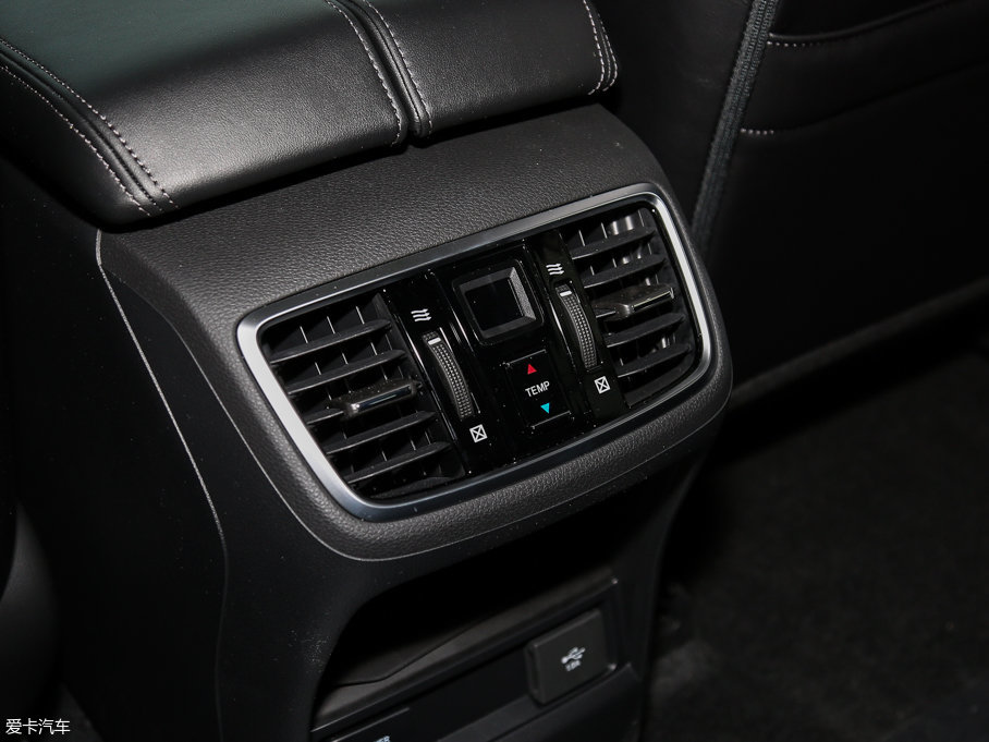 2017UR-V 370TURBO  V