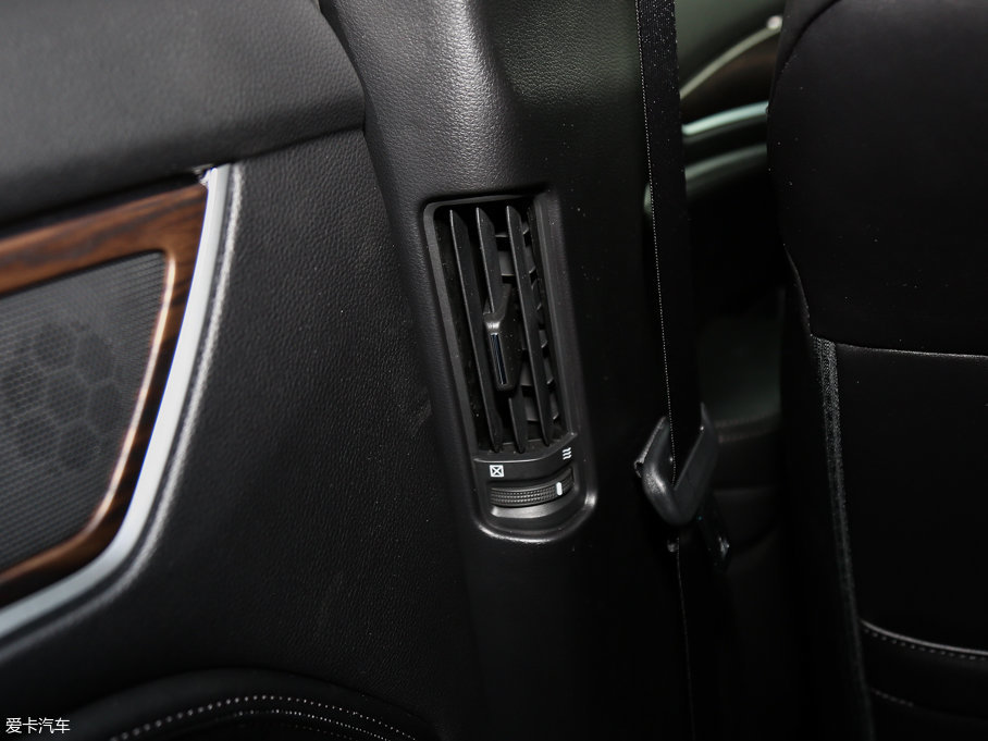 2017UR-V 370TURBO  V