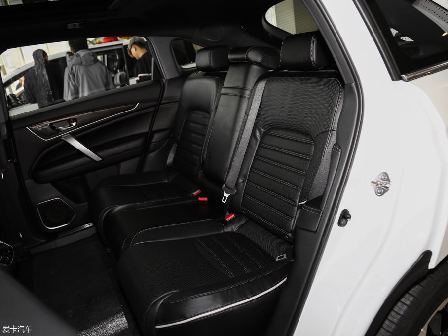 2017UR-V 370TURBO  V