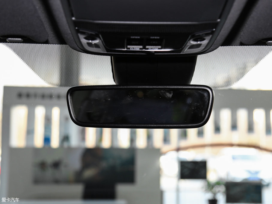 2017UR-V 370TURBO  V