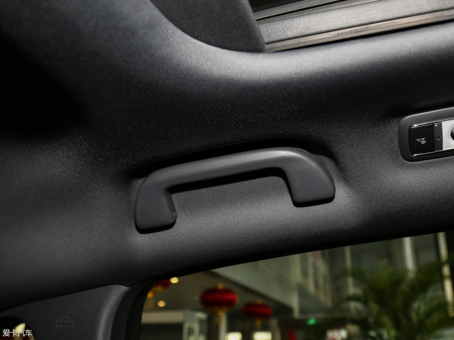 2017UR-V 370TURBO  V