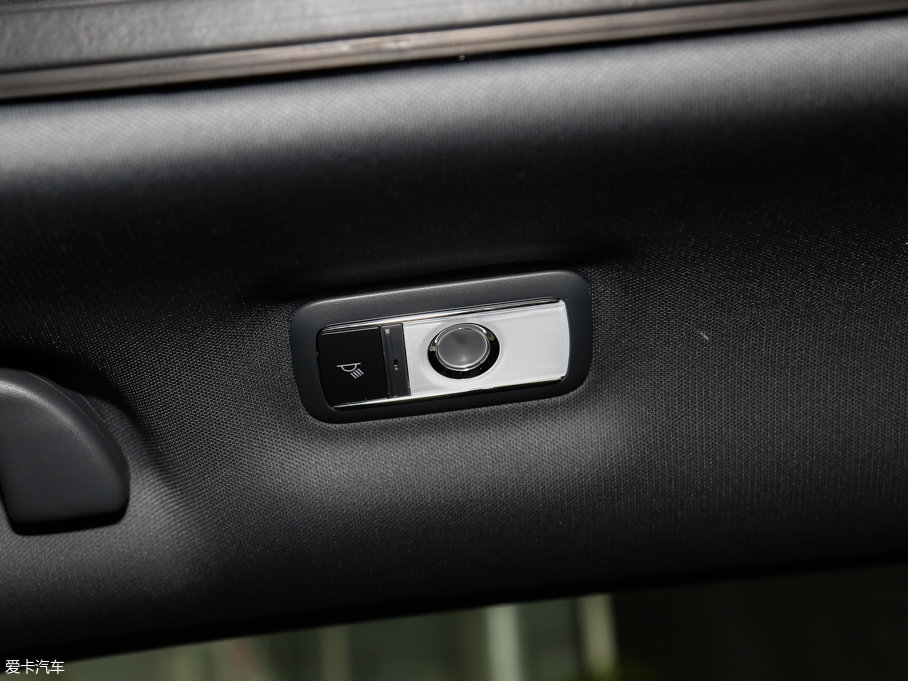 2017UR-V 370TURBO (q) V