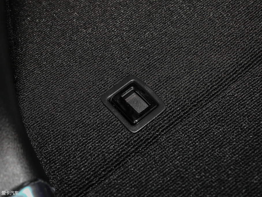 2017UR-V 370TURBO (q) (gu)V