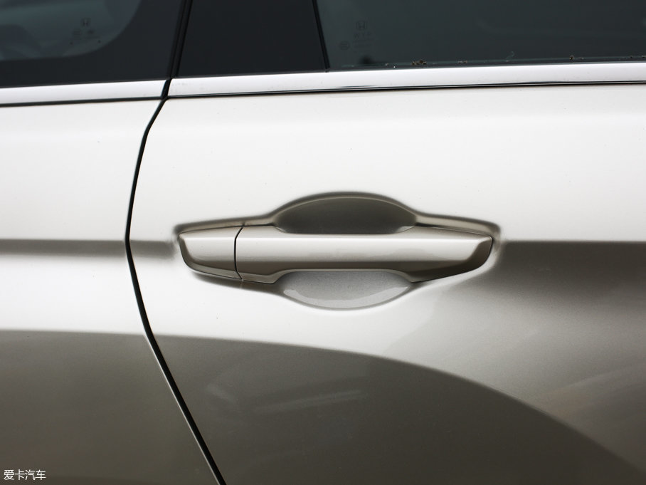 2017UR-V 370TURBO (q)ҫ (gu)V