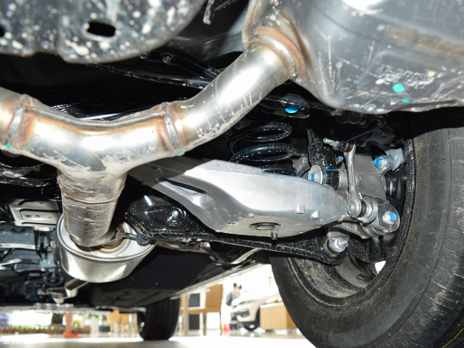 2017UR-V 240TURBO 򌽛(jng) V