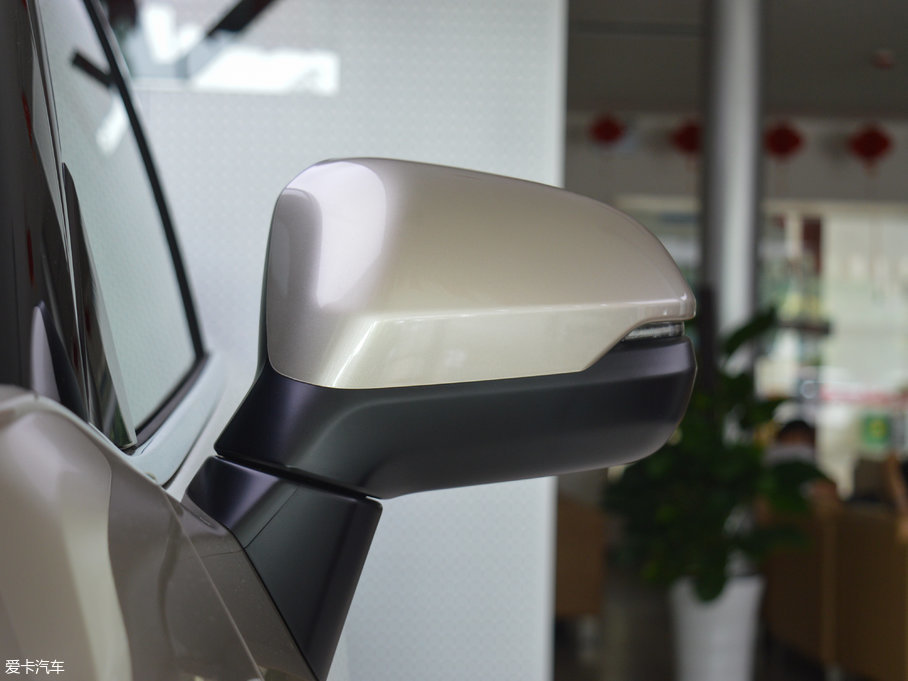 2017UR-V 240TURBO 򌽛 V