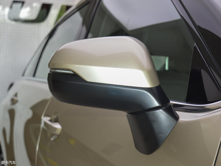 2017UR-V 240TURBO 򌽛 V