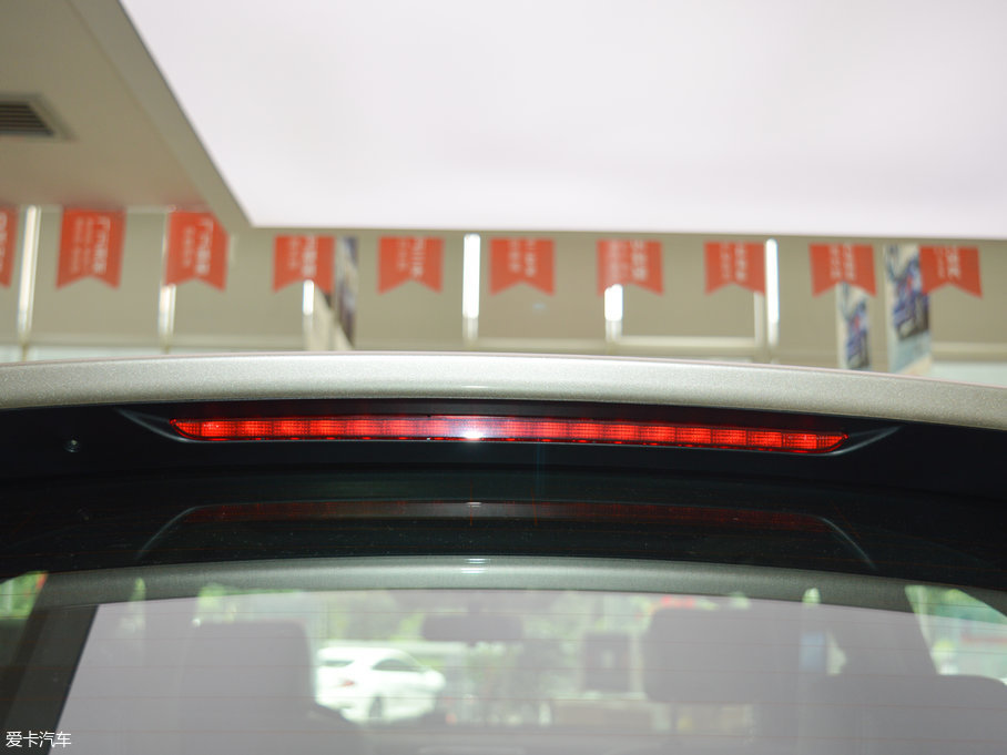 2017UR-V 240TURBO 򌽛 V