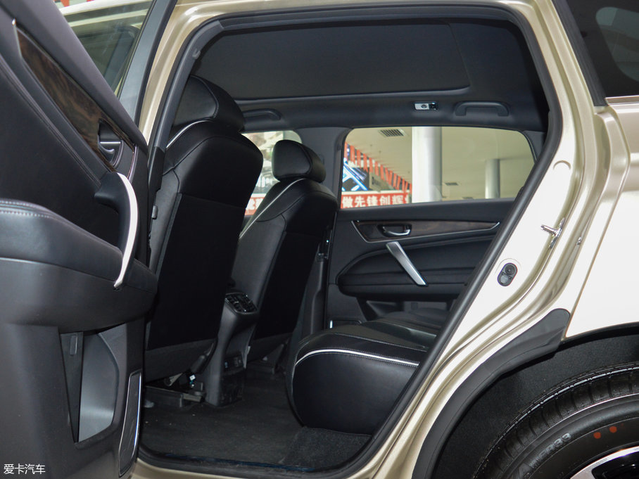 2017UR-V 240TURBO 򌽛 V