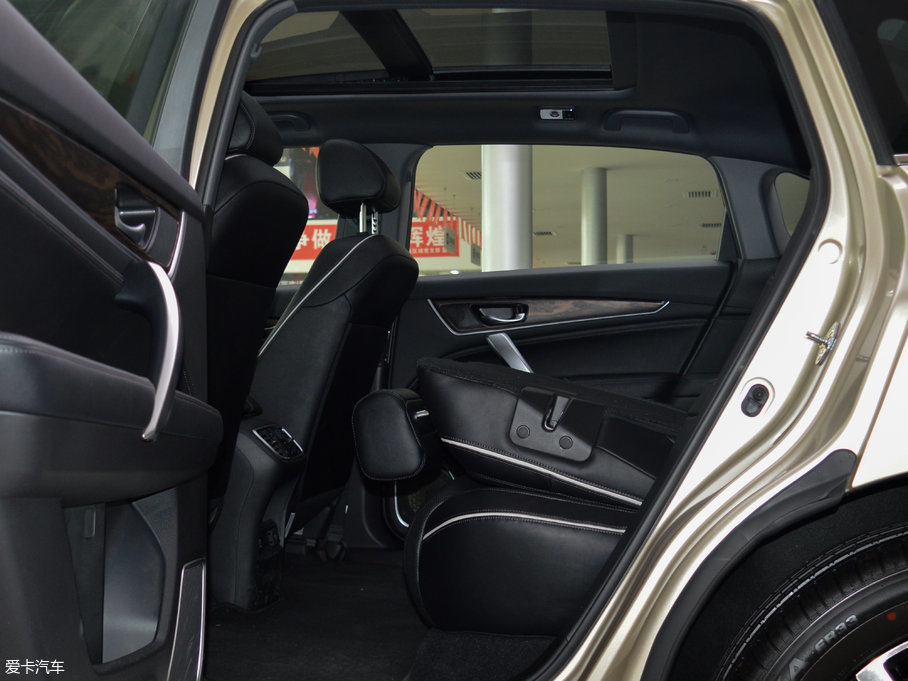 2017UR-V 240TURBO 򌽛 V