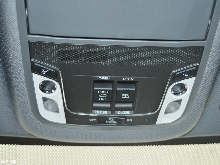 2017UR-V 240TURBO 򌽛 V