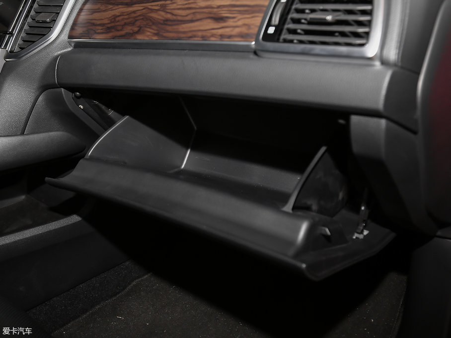 2017UR-V 370TURBO  V