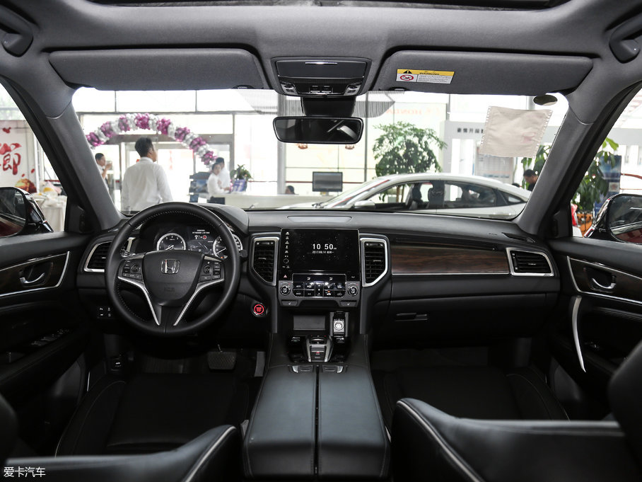 2017UR-V 370TURBO  V