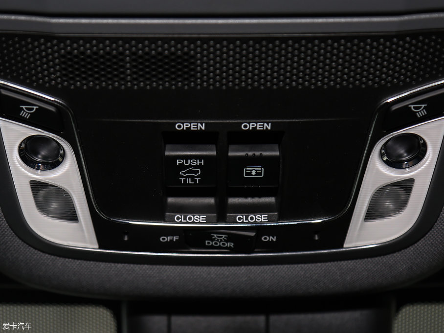 2017UR-V 370TURBO (q) V