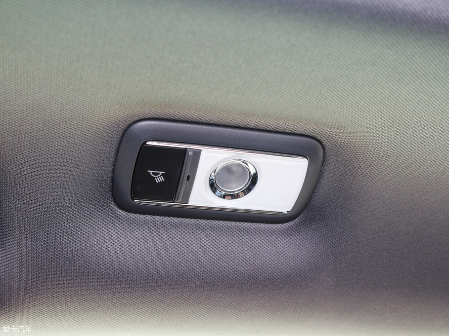 2017UR-V 240TURBO A V