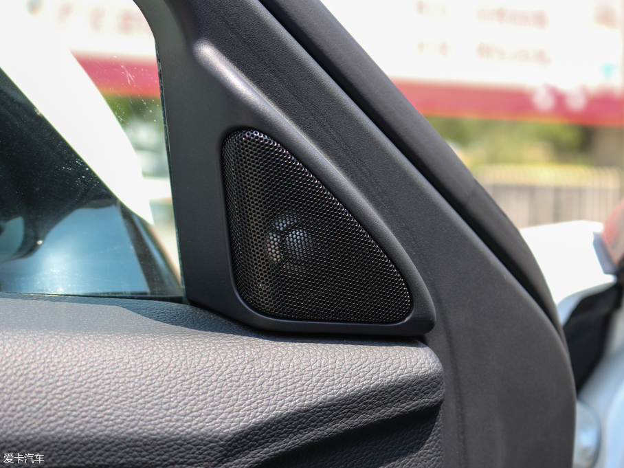 2017���UR-V 370TURBO �����ҫ�� ��V