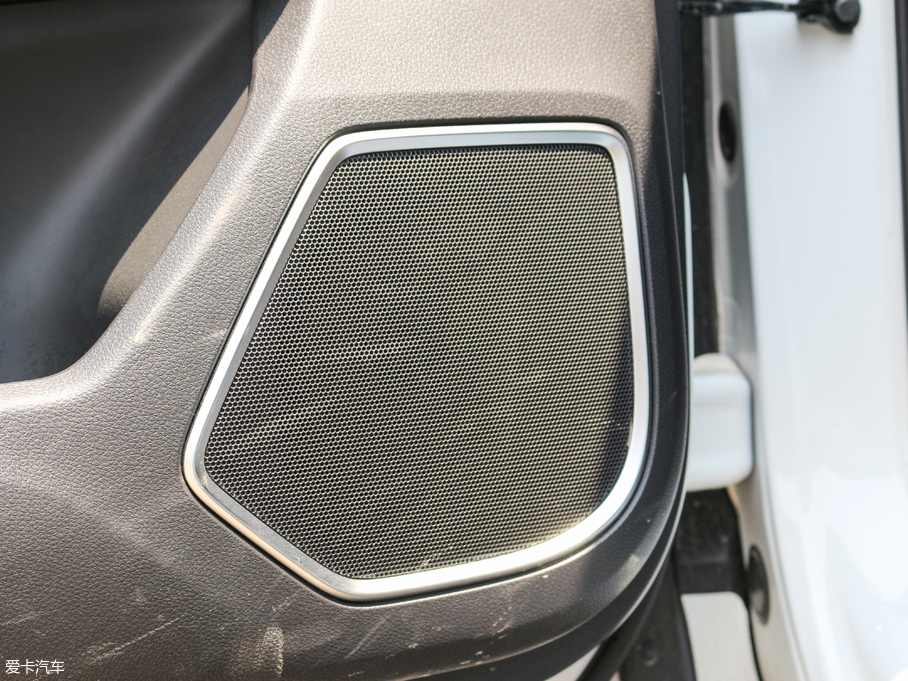 2017���UR-V 370TURBO �����ҫ�� ��V