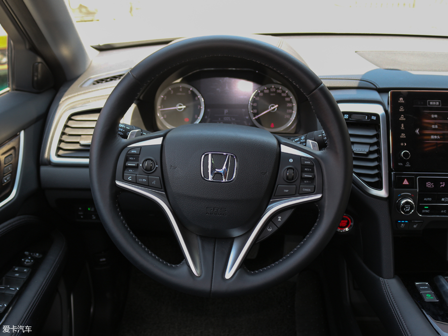 2017���UR-V 370TURBO �����ҫ�� ��V