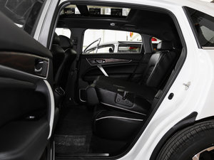 2017370TURBO (q) V ηŵ