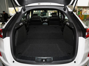 2017370TURBO (q) V g