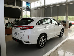 2017款370TURBO 两驱尊贵版 国V 左后45度