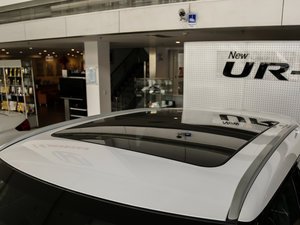 2017370TURBO (q)F V ܇