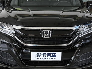 2017款240TURBO 两驱经典版 国V 中网