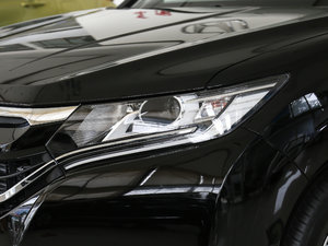 2017240TURBO 򌽛 V ^