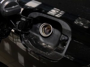 2017240TURBO 򌽛 V ^