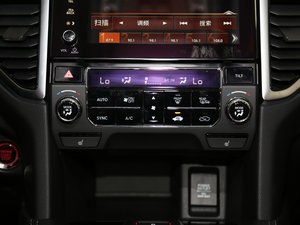 2017370TURBO (q)F V {(dio){(dio)(ji)