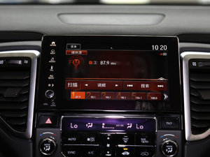 2017370TURBO (q)F V п_@ʾ