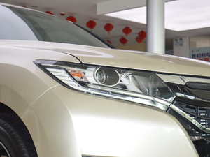 2017240TURBO 򌽛 V ^