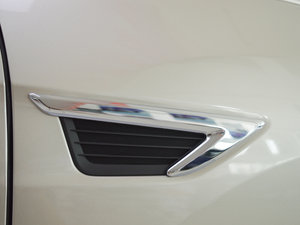 2017240TURBO 򌽛 V ^