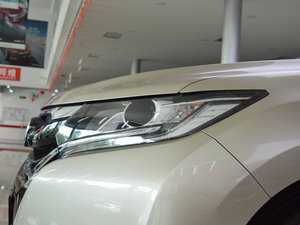 2017240TURBO 򌽛 V ^