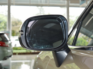 2017240TURBO (q)(jng) V (ji)^