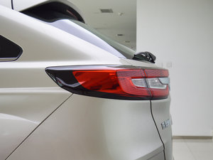 2017240TURBO (q)(jng) V (ji)^