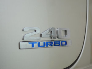 2017240TURBO (q)(jng) V (ji)^