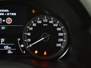 2017款240TURBO 两驱经典版 国V 中控区